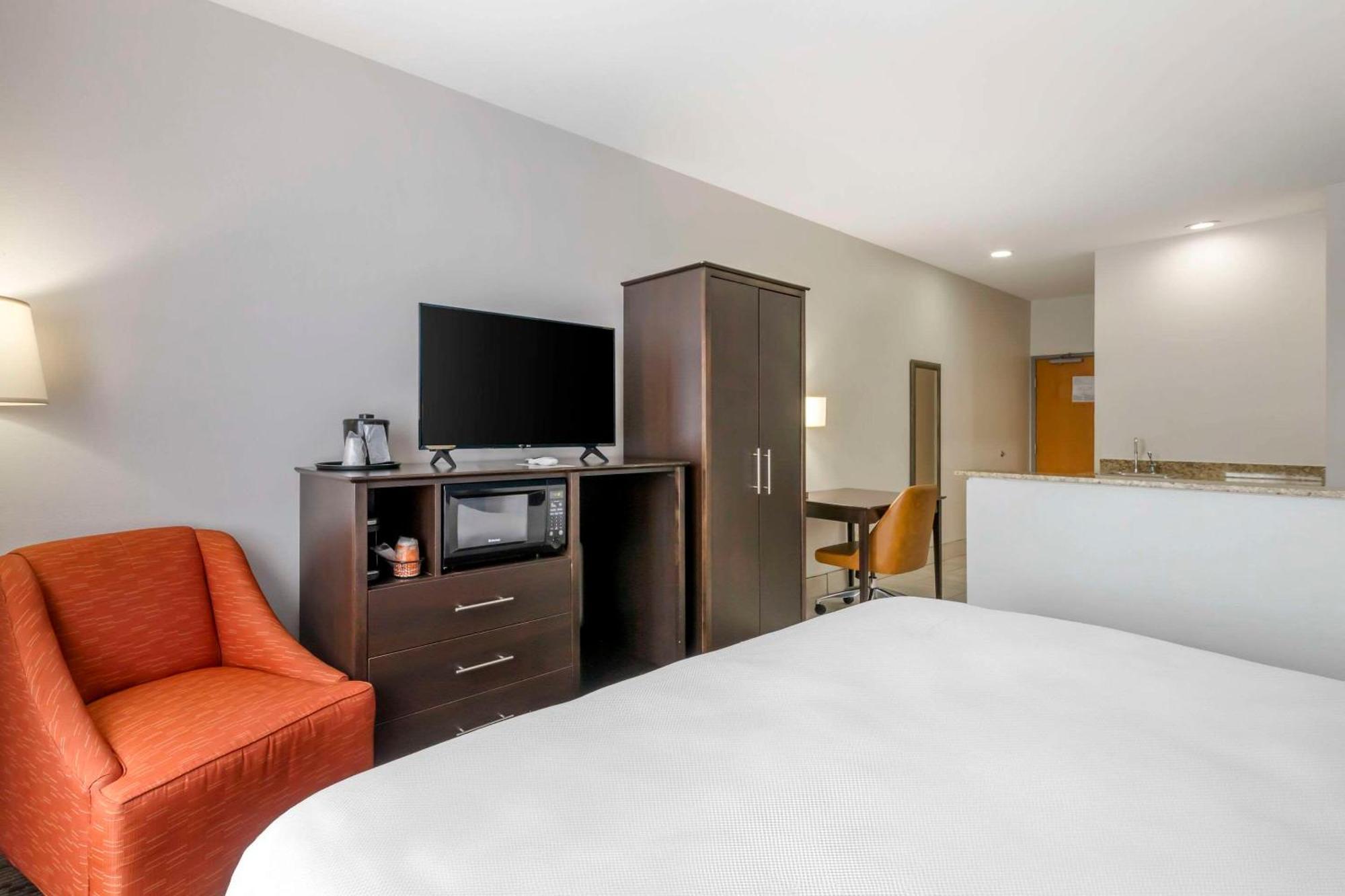 Comfort Inn & Suites New Lisbon Luaran gambar