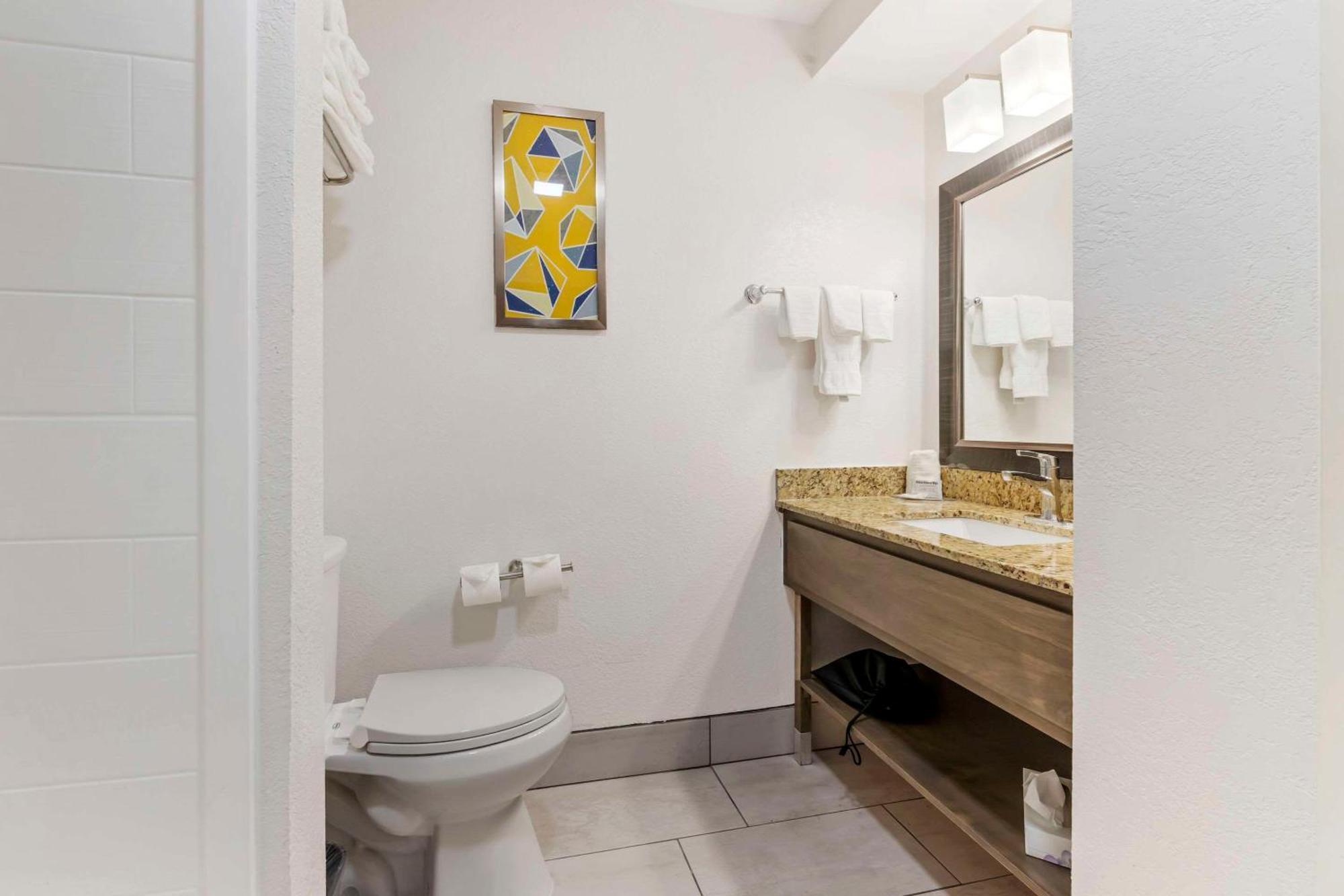 Comfort Inn & Suites New Lisbon Luaran gambar