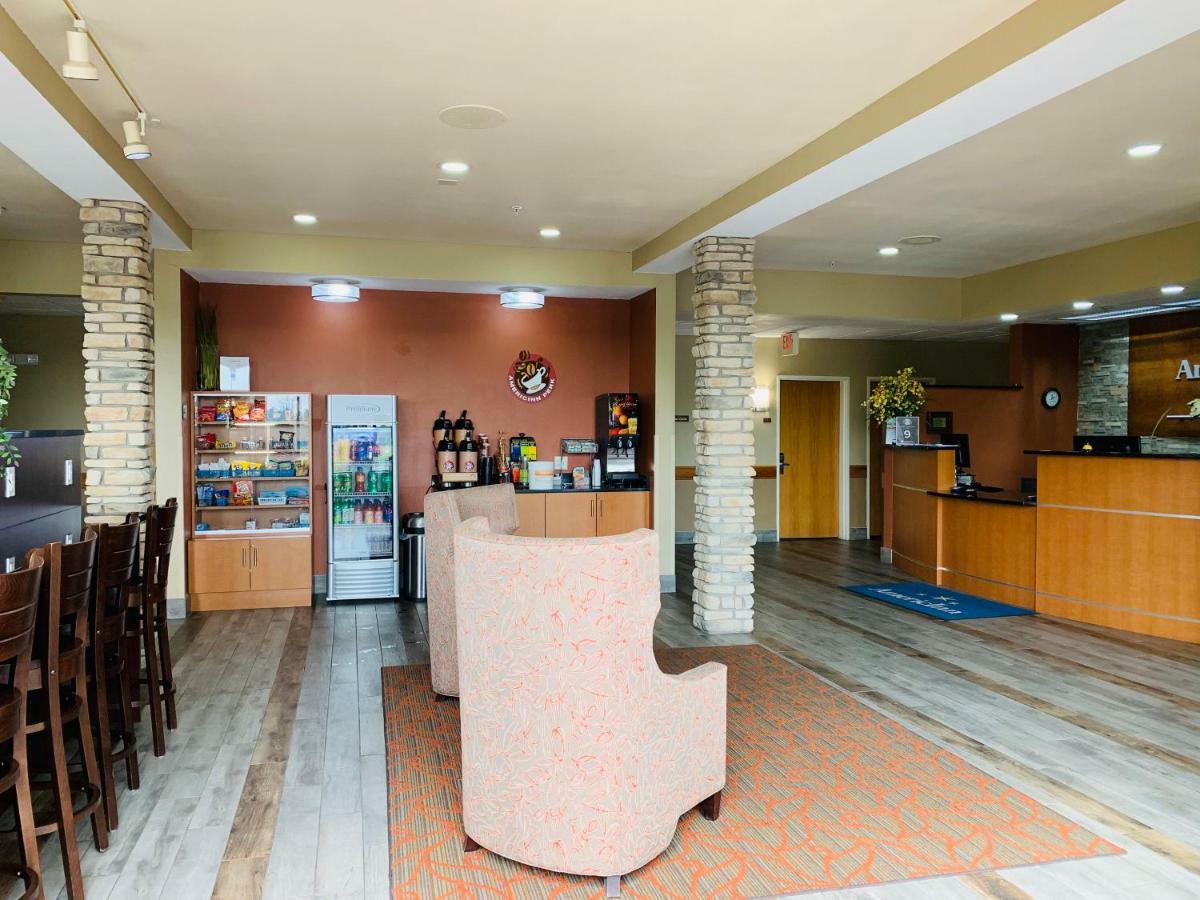 Comfort Inn & Suites New Lisbon Luaran gambar